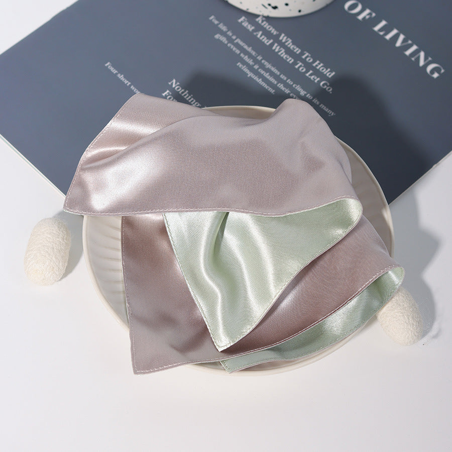 Silk scarf in pink and green